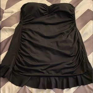 Black plus size strapless swimsuit sz 18w